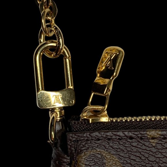 (SOLD) Louis Vuitton Multi Pochette - Picture 8 of 16